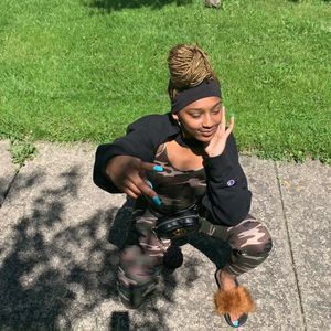 Meet your Posher, Brianna